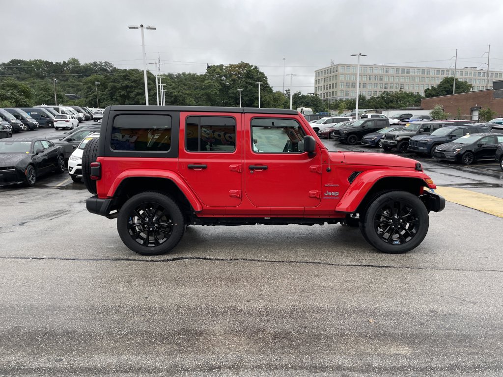 Used 2023 Jeep Wrangler SUV