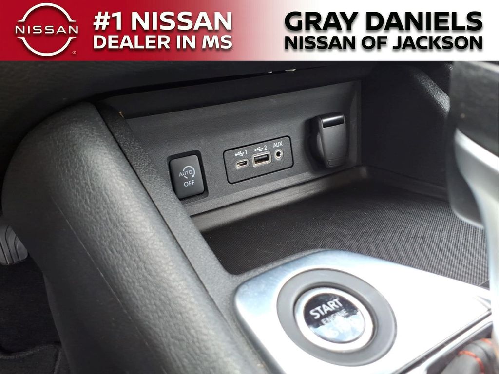 Used 2025 Nissan Sentra Sedan