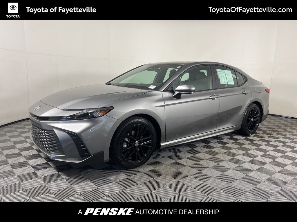 2025 Toyota Camry SE Hero Image