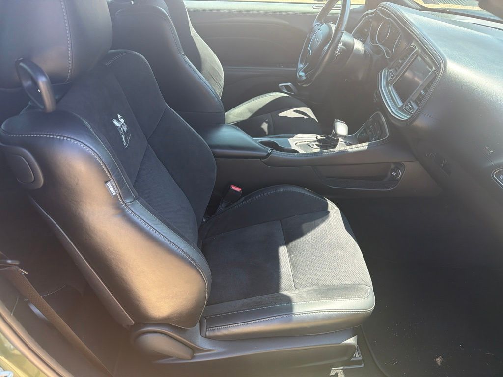 Used 2022 Green Dodge R/T Scat Pack image 12