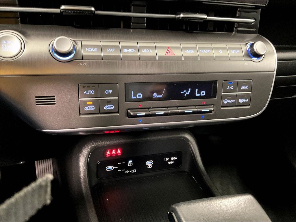 2024 Hyundai Kona — photo 25
