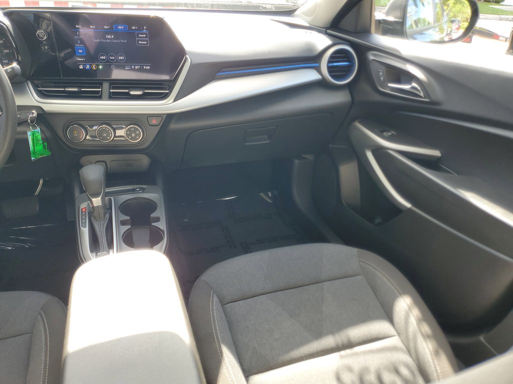 used 2024 Chevrolet Trax car, priced at $17,698