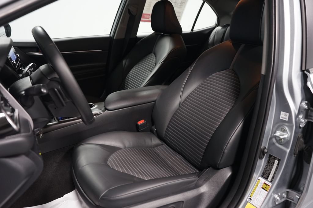 Thumbnail: 2024 Toyota Camry - 25