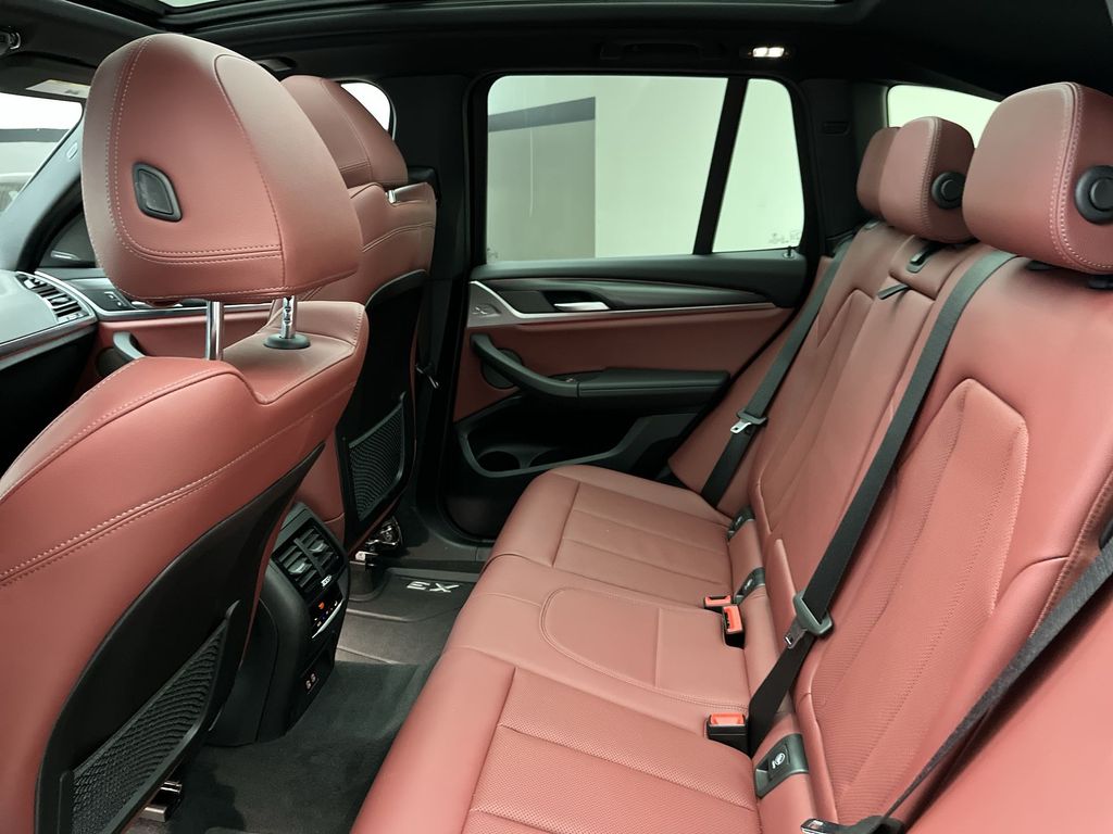 Thumbnail: 2023 BMW X3 - 23