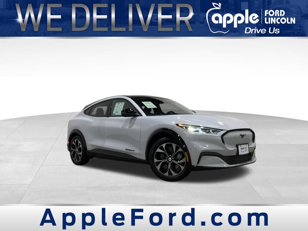 2022 Ford Mustang Mach-E Premium