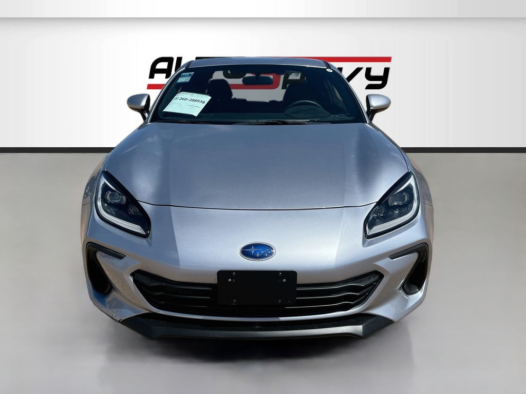 Used 2024 Silver Subaru Limited image 2