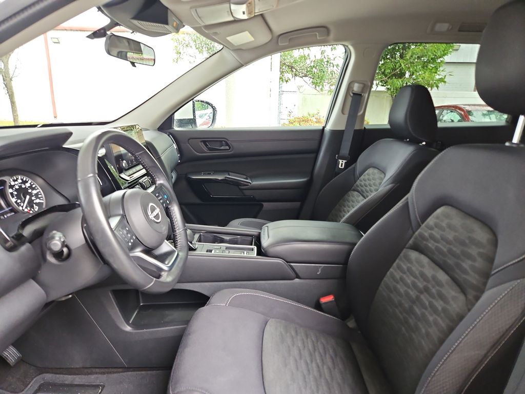 2024 Nissan Pathfinder SV White at Lugoff Nissan