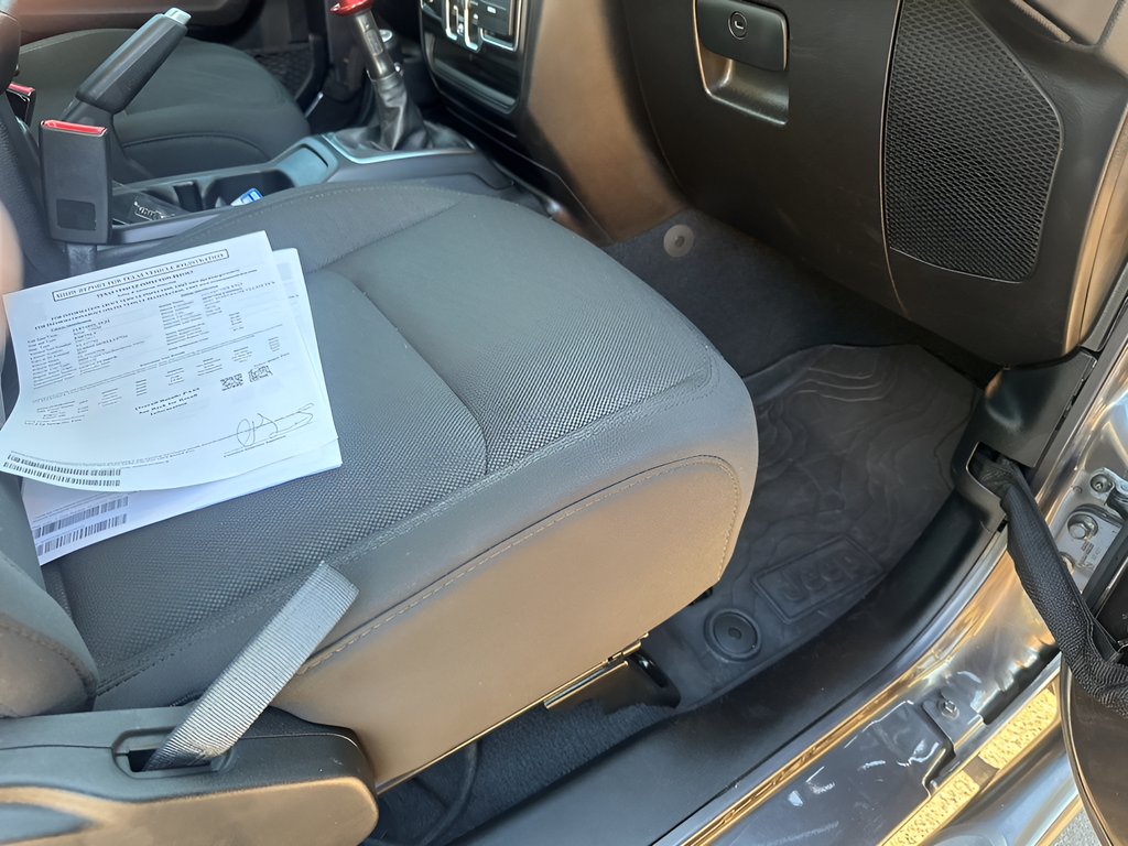 Used Car 2020 Jeep Gladiator  Sport For Sale Under $35,000 In Austin, Texas