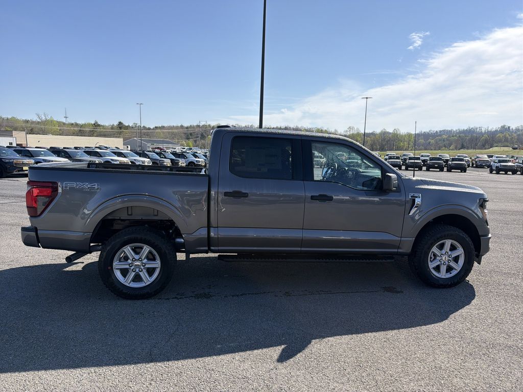 View vehicle photo 5