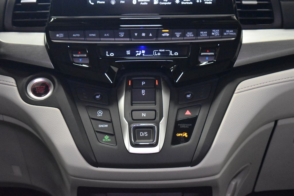 2025 Honda Odyssey EX-L 12