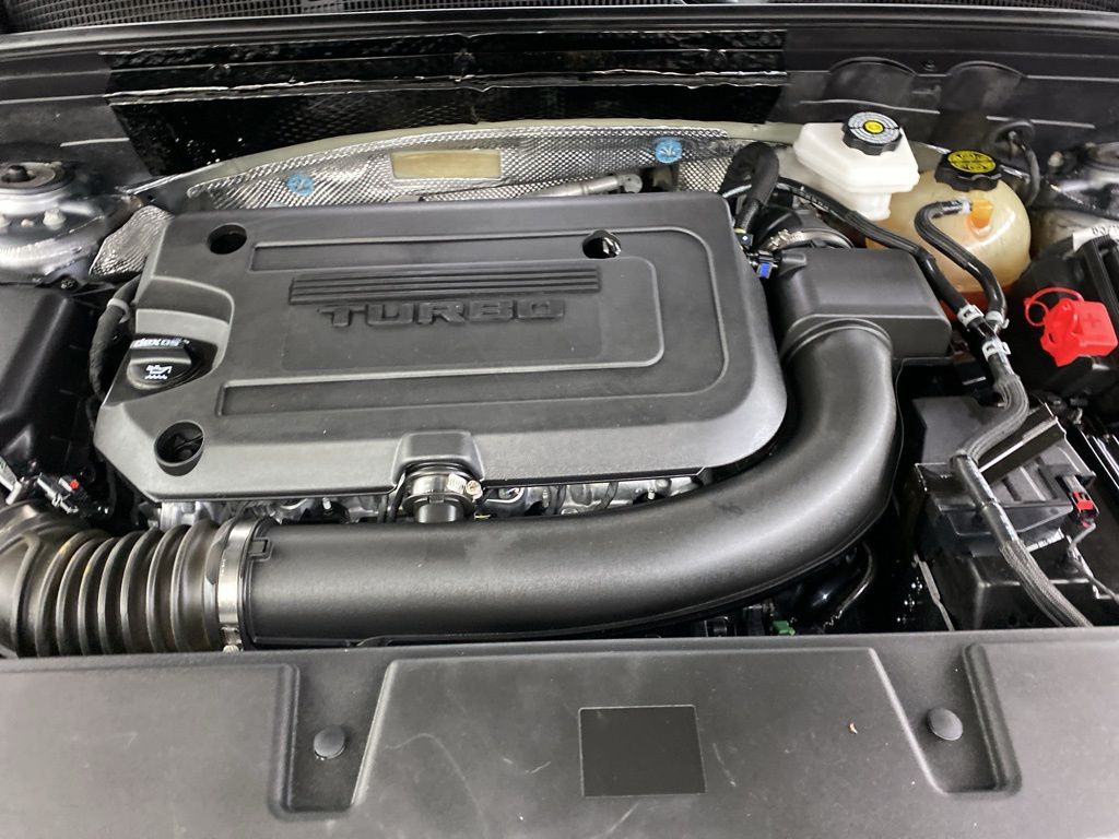 2021 Buick Envision Essence photo