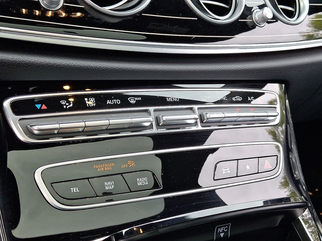 Thumbnail: 2023 Mercedes-Benz E-Class - 15