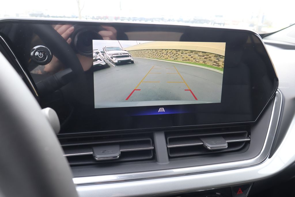 Thumbnail: 2026 Chevrolet Trax - 27