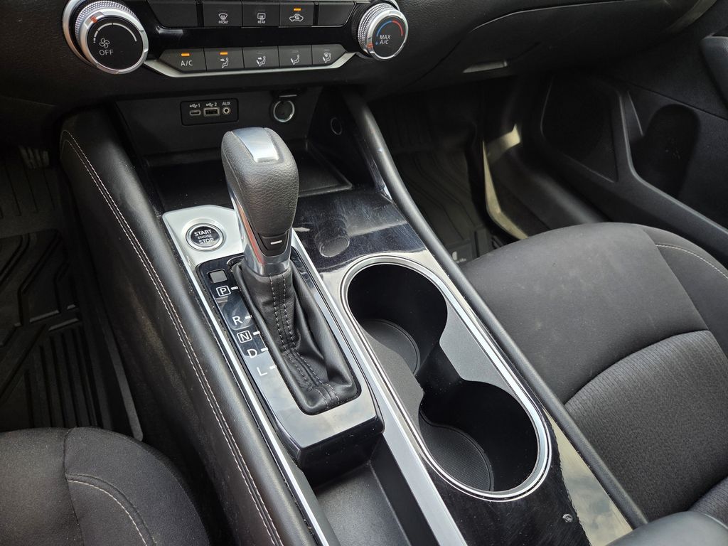 Used 2023 Nissan Altima Sedan