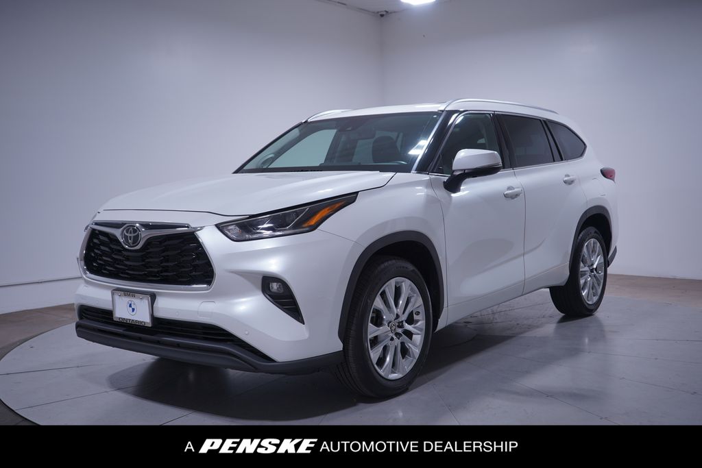 Thumbnail: 2023 Toyota Highlander - 1