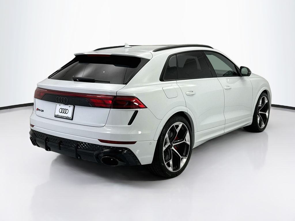 Thumbnail: 2027 Audi RS Q8 - 5