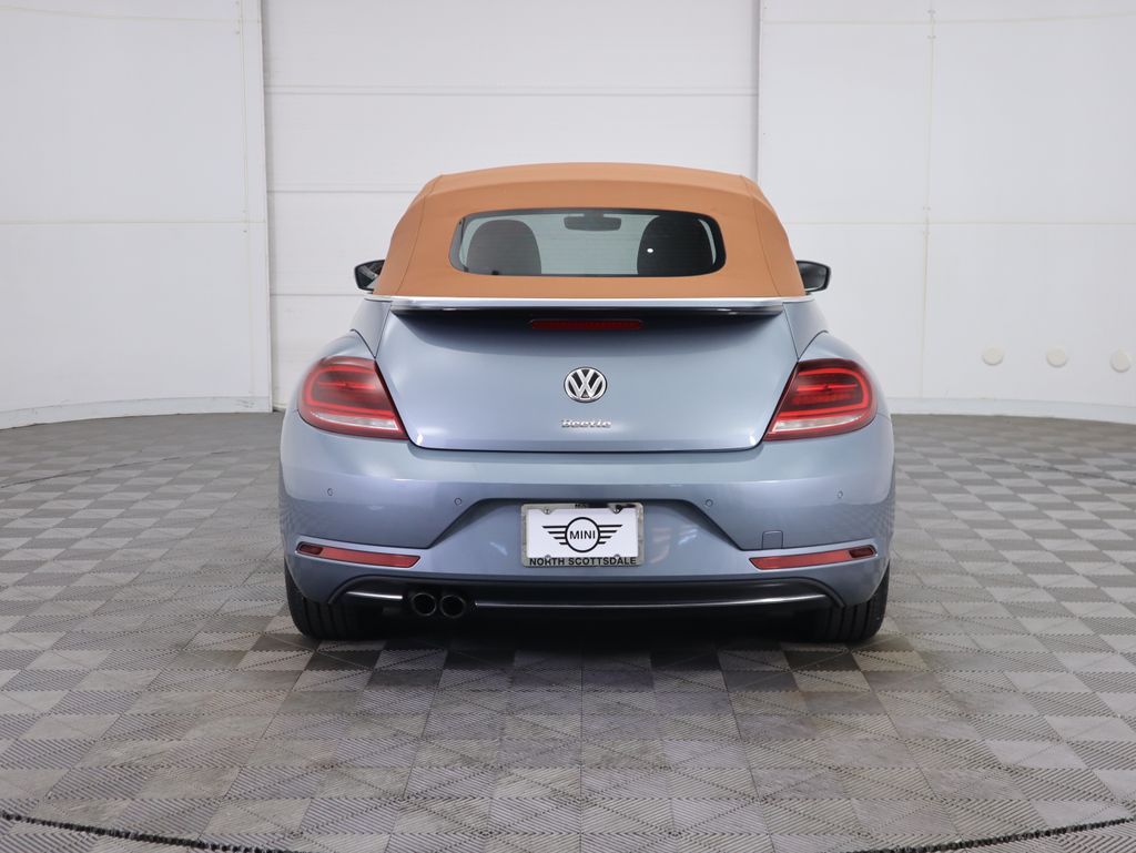 Thumbnail: 2019 Volkswagen Beetle - 14