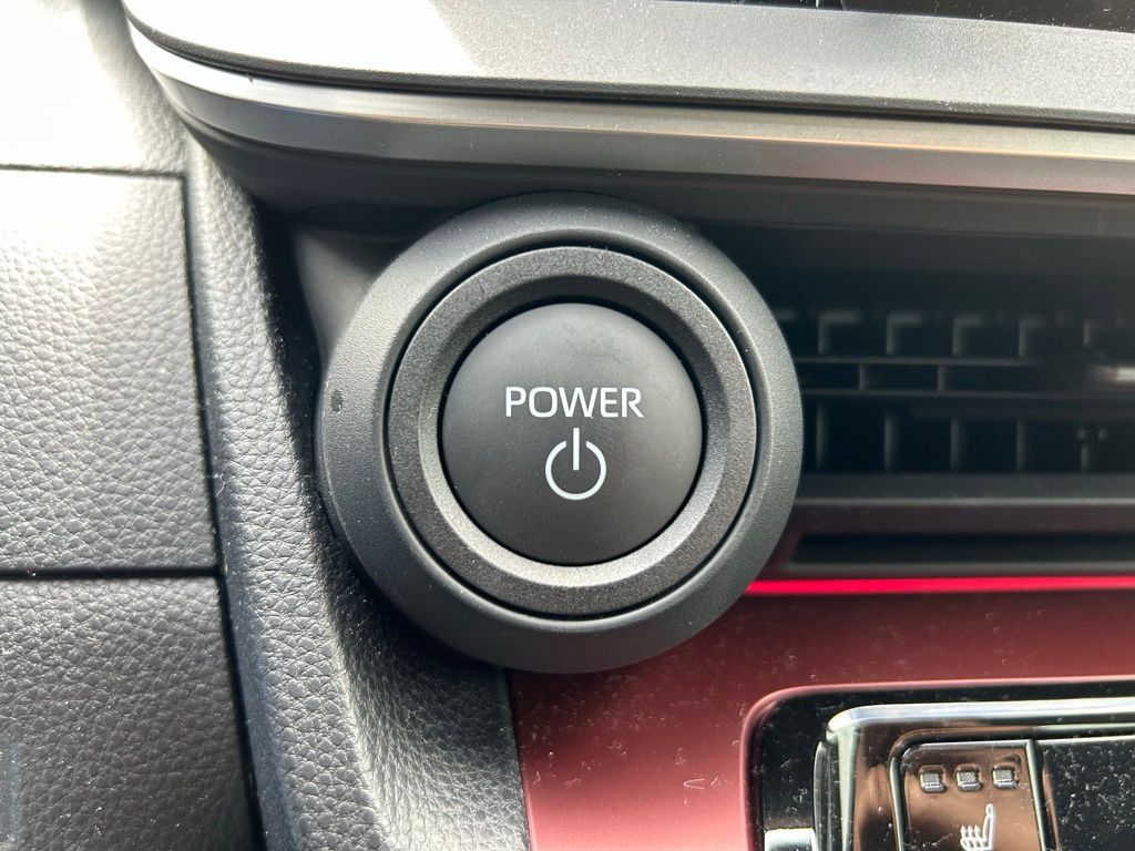 Thumbnail: 2024 Toyota Prius Prime - 29