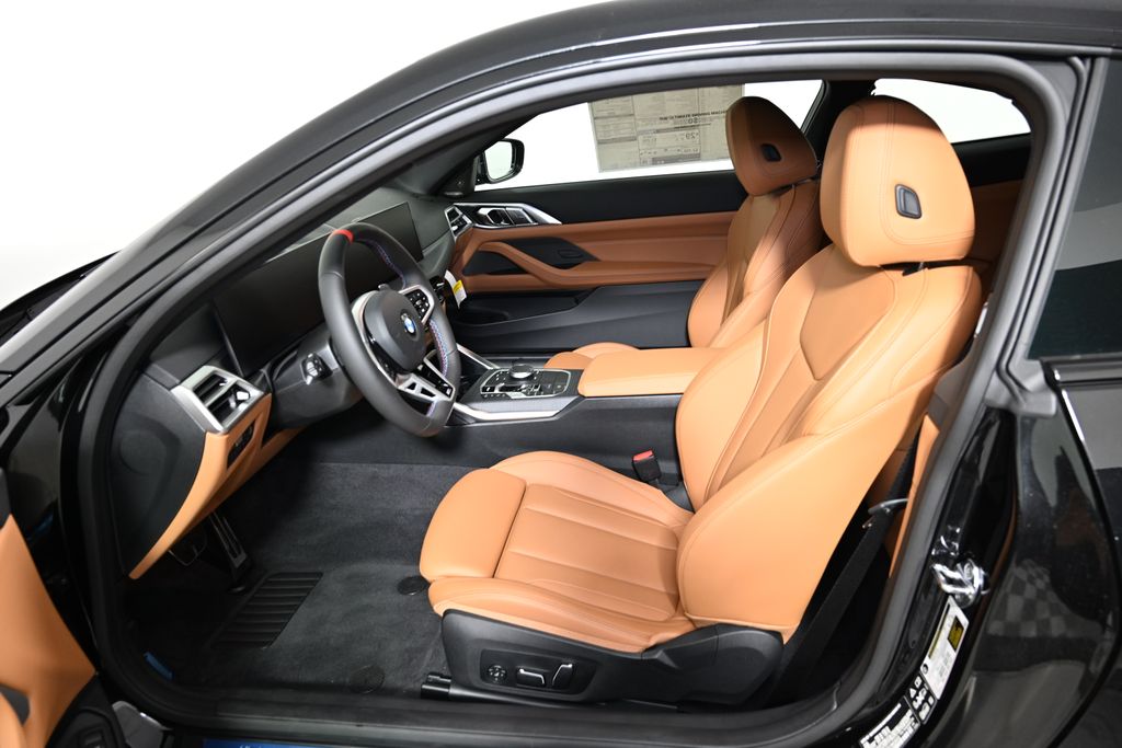 Thumbnail: 2026 BMW 4 Series - 14