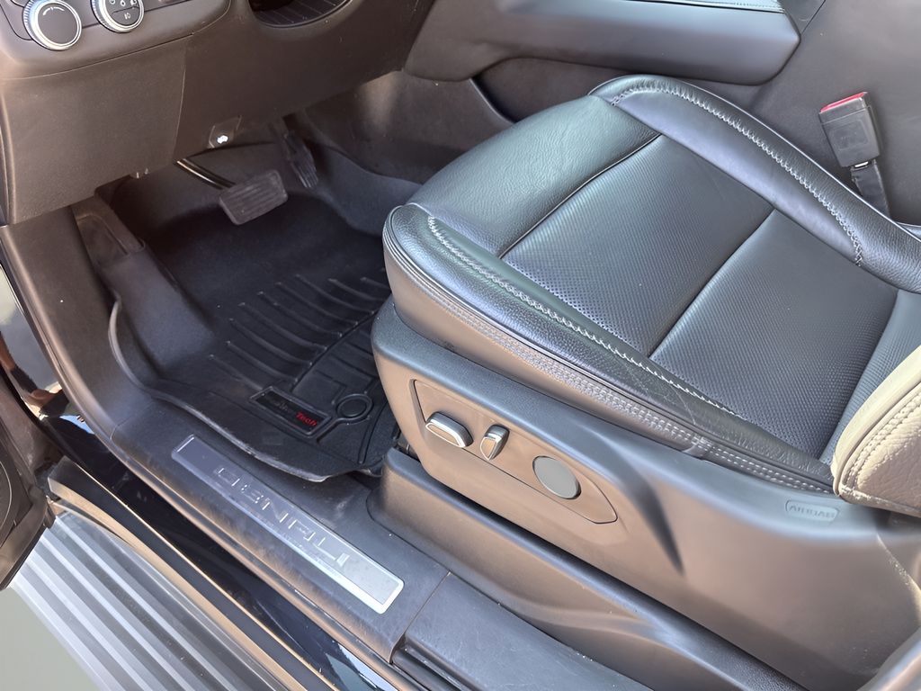 Used Car 2021 Gmc Yukon Xl  Denali For Sale Under $50,000 In Austin, Texas