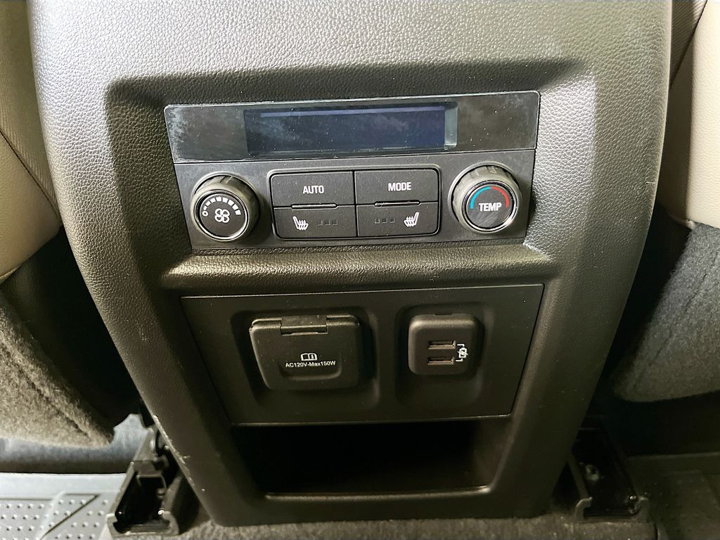 Used 2023 Black Chevrolet Premier image 27