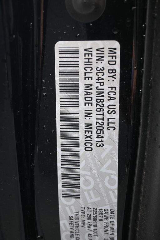 New 2026 Diamond Black Crystal Pearlcoat Jeep Laredo image 21