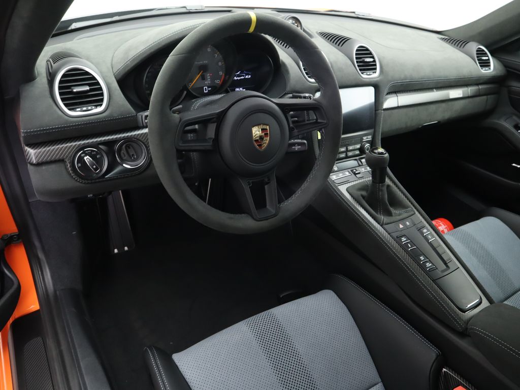 Thumbnail: 2025 Porsche  - 4