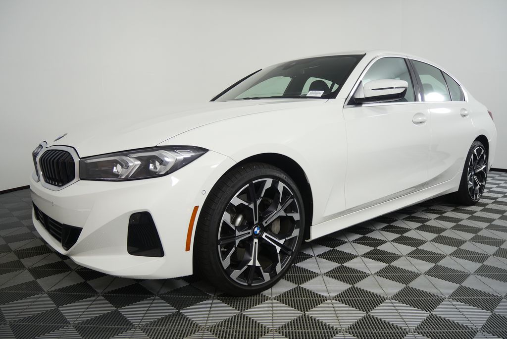 Thumbnail: 2025 BMW 3 Series - 8