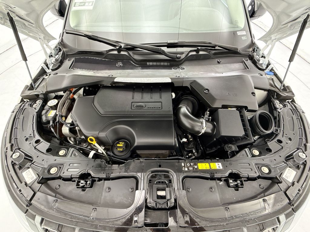 Thumbnail: 2023 Land Rover Range Rover Evoque - 28