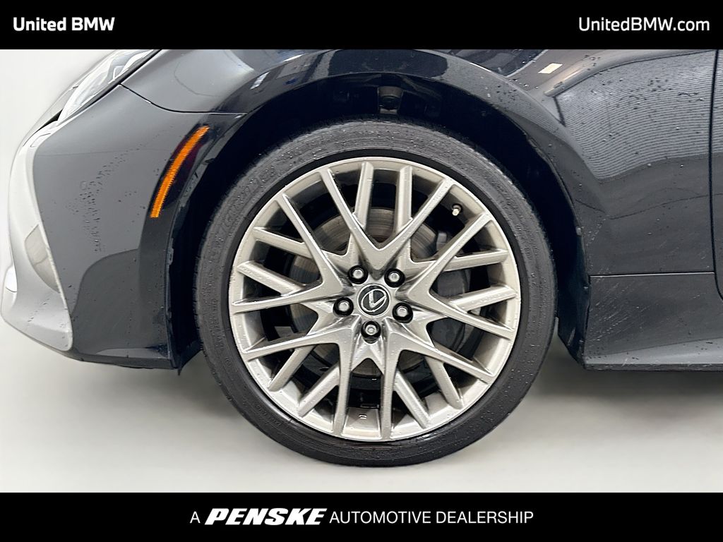 Thumbnail: 2019 Lexus RC - 2