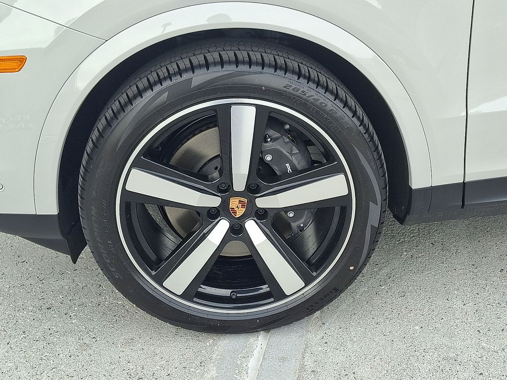 Thumbnail: 2026 Porsche  - 11