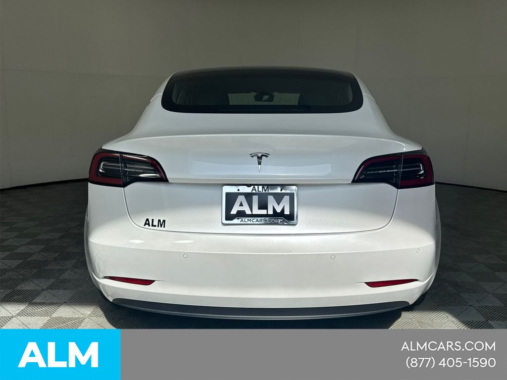 Used 2019 White Tesla Standard Range Plus image 9
