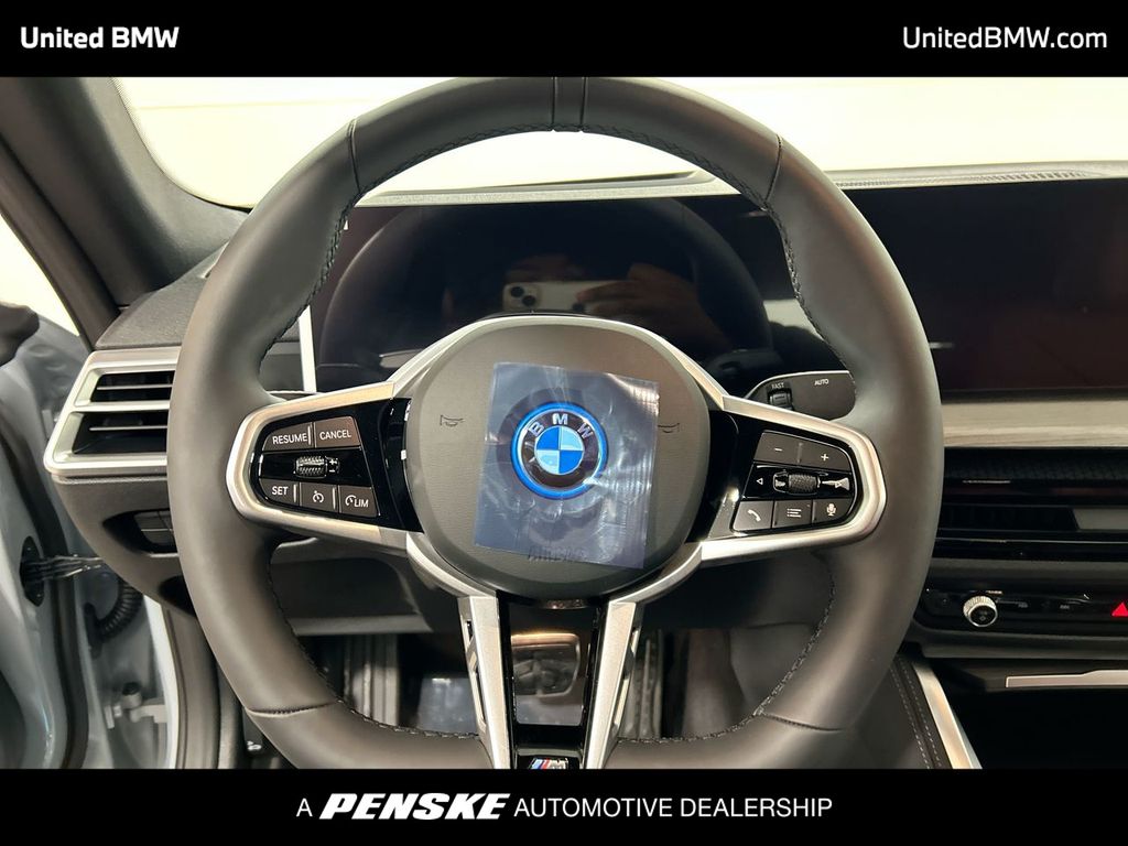 2025 BMW i4 eDrive40 14