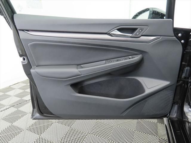 Thumbnail: 2026 Volkswagen Golf - 23