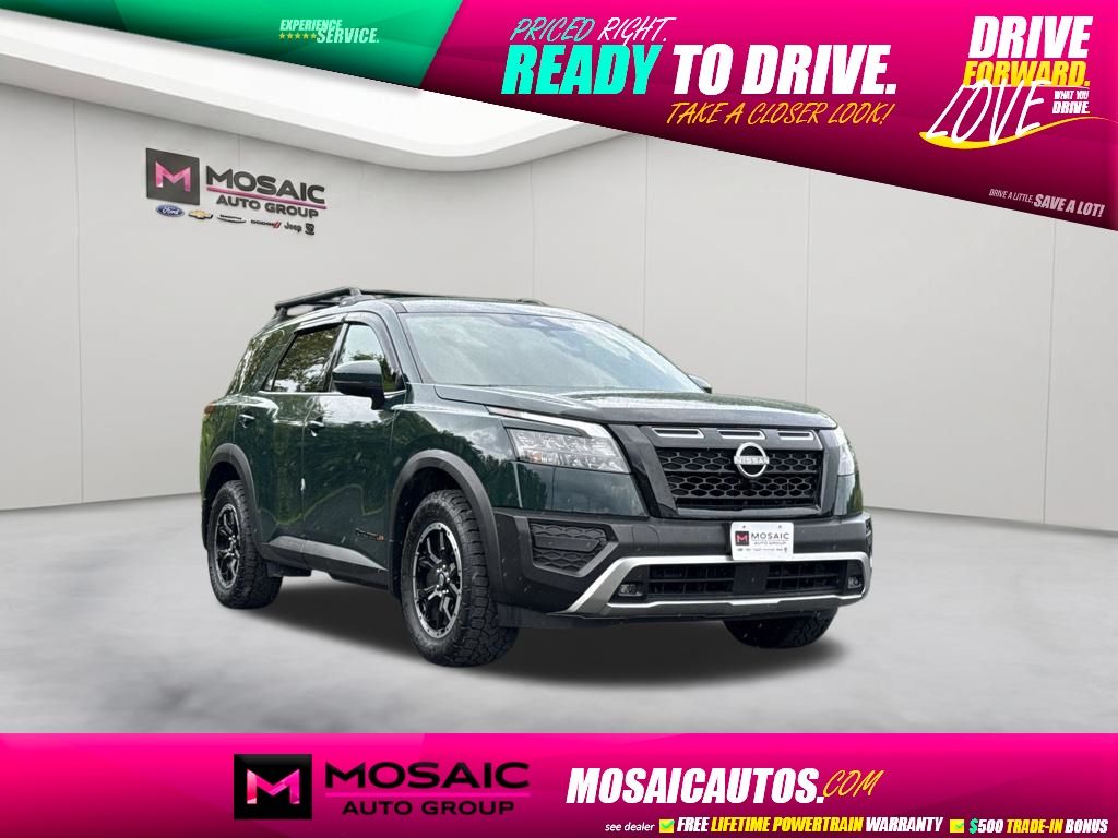 Black (Obsidian Green Pearl) 2025 Nissan Pathfinder SUV / Crossover All-Wheel Drive 9-Speed Automatic