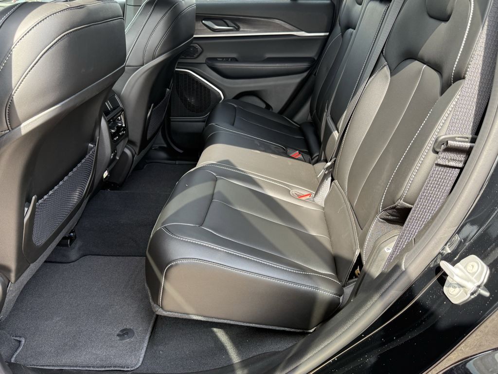 2025 Jeep Grand Cherokee Limited Black at DeMontrond Gulf Freeway