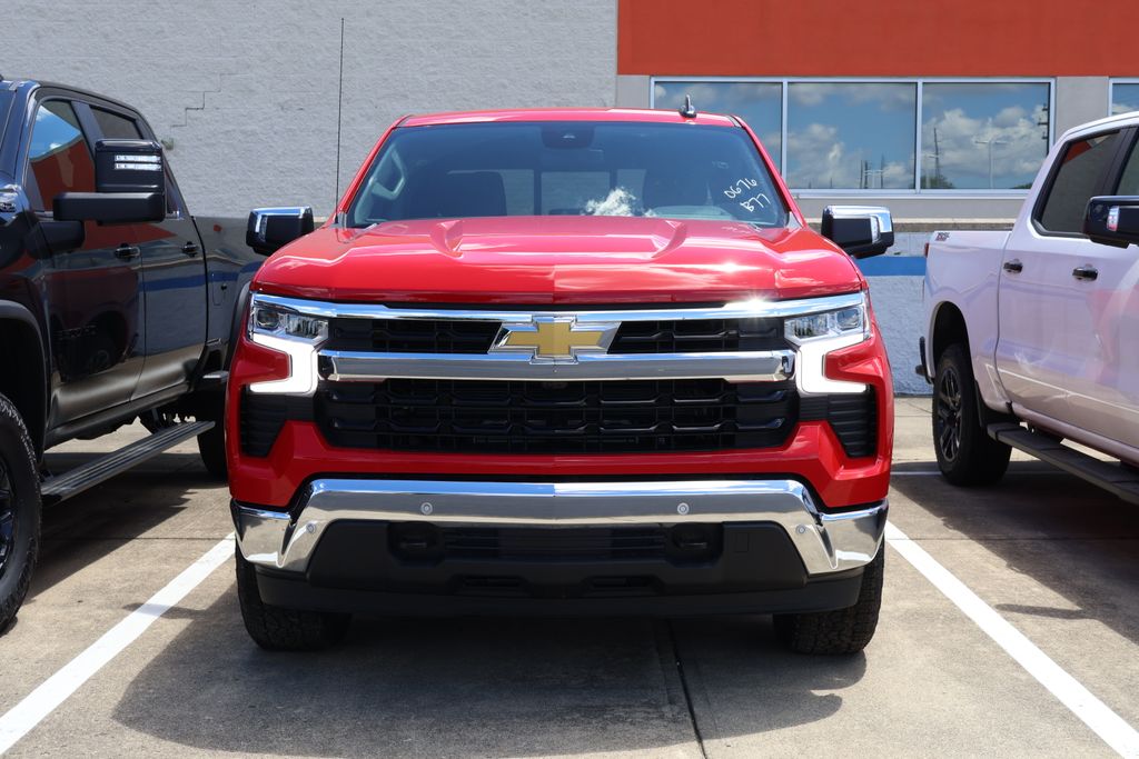 Thumbnail: 2026 Chevrolet Silverado 1500 - 2