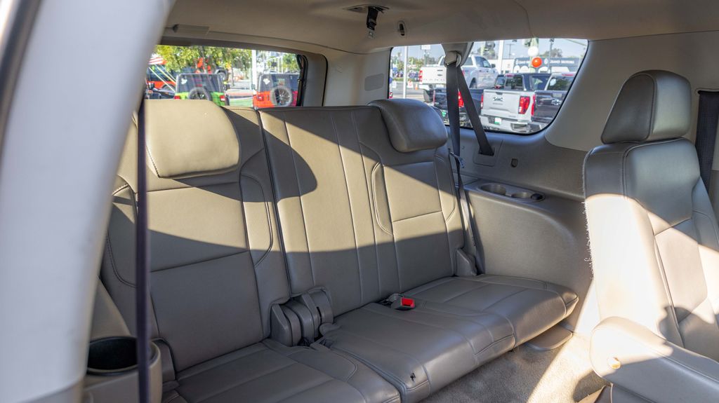 Used 2018 GMC Yukon XL SLT 4D Sport Utility