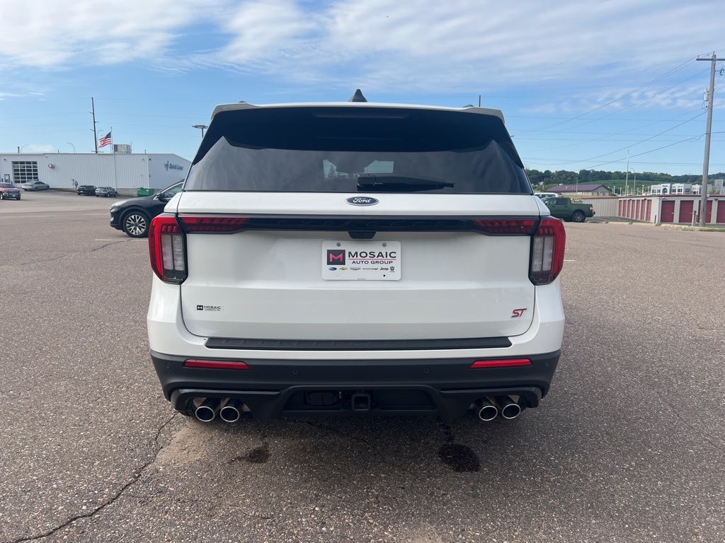 2025 Ford Explorer