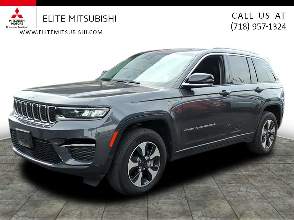 2023 Jeep Grand Cherokee 4xe photo 3