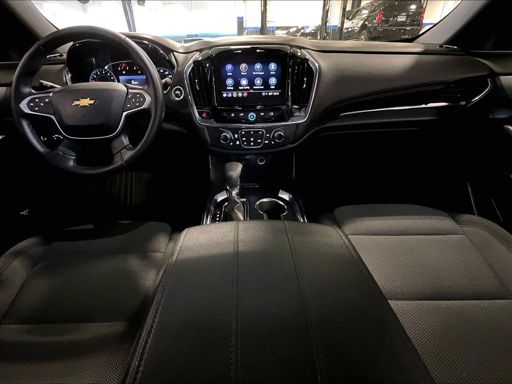 2023 Chevrolet Traverse — photo 22
