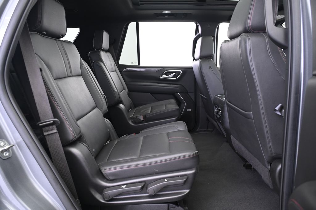 Thumbnail: 2022 Chevrolet Tahoe - 19