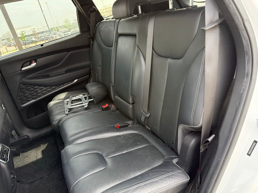 Thumbnail: 2022 Hyundai Santa Fe - 10