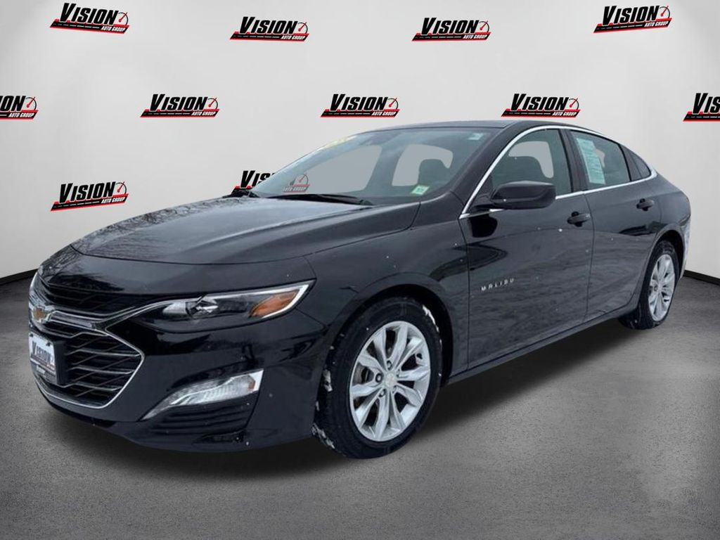 Mosaic Black Metallic 2025 Chevrolet Malibu Sedan Front-Wheel Drive Continuously Variable Transmission