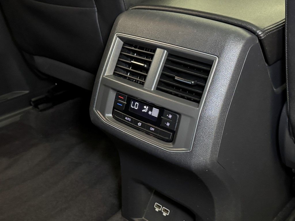 2018 Volkswagen Atlas SEL 21