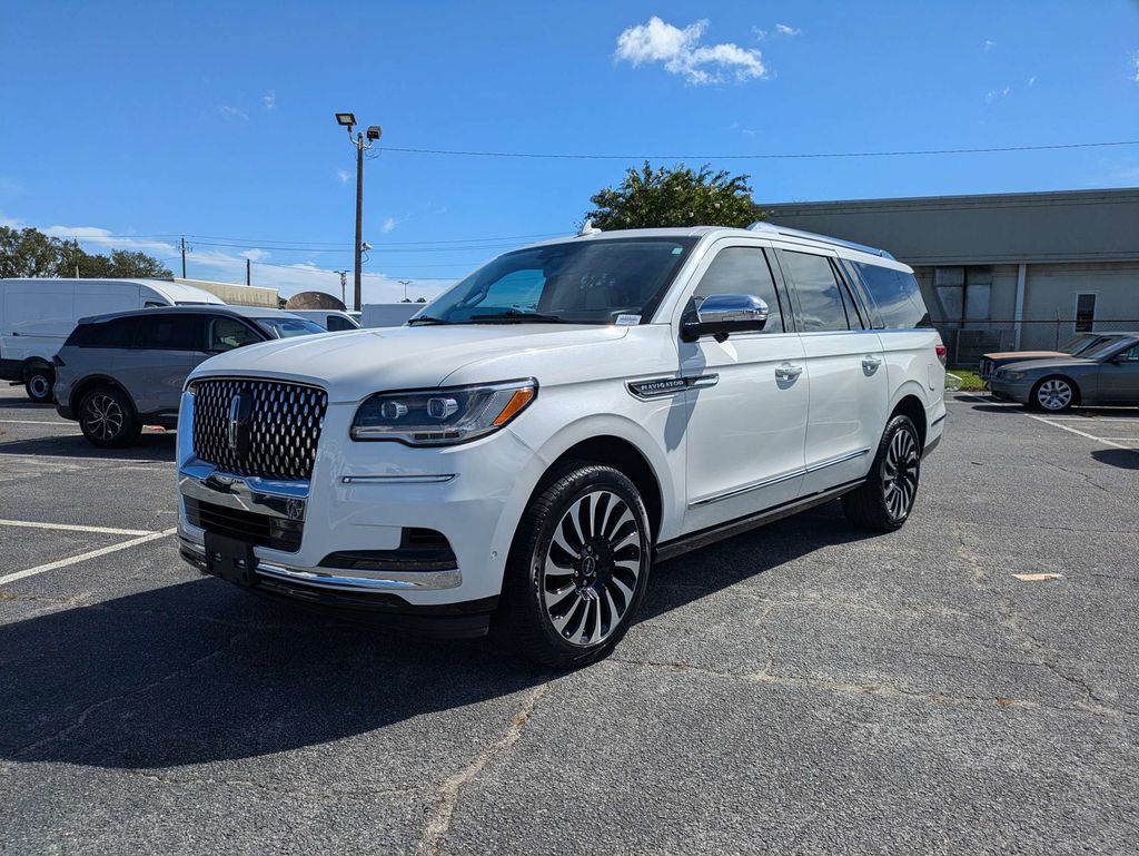 2022 Lincoln Navigator Black Label L
