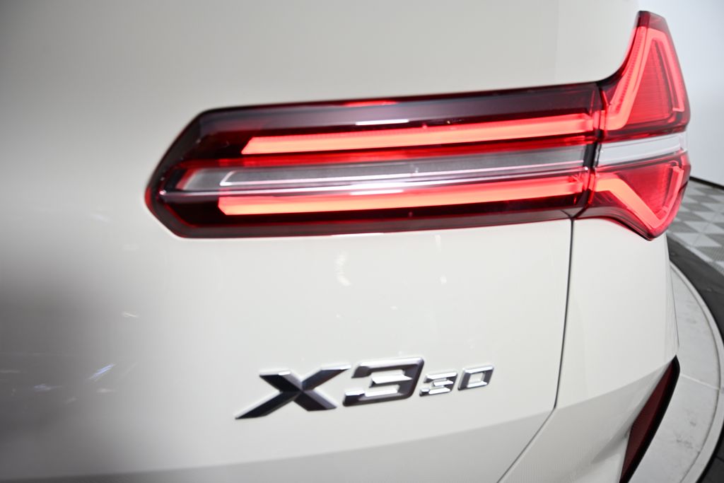 Thumbnail: 2026 BMW X3 - 11