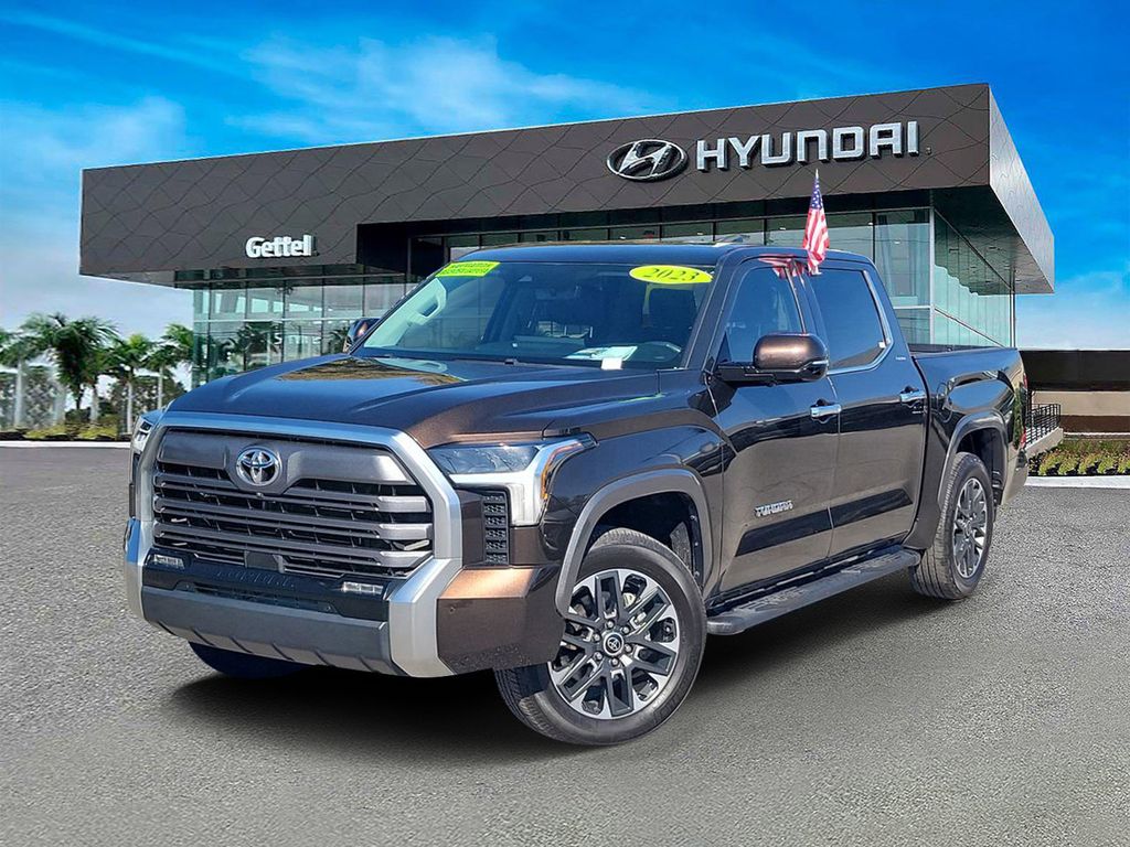2023 Toyota Tundra Limited CrewMax Cab 4WD