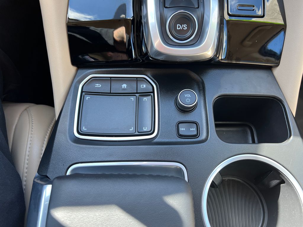 Thumbnail: 2023 Acura MDX - 21