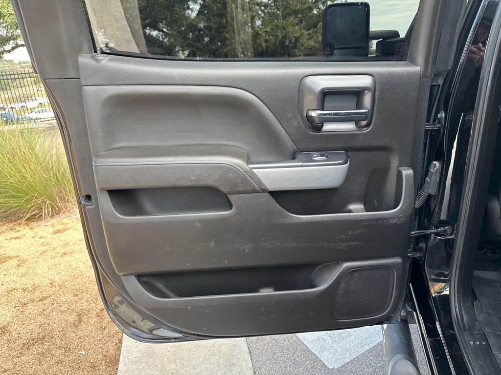 Used Car 2018 Chevrolet Silverado 2500hd  Lt For Sale Under $35,000 In Austin, Texas